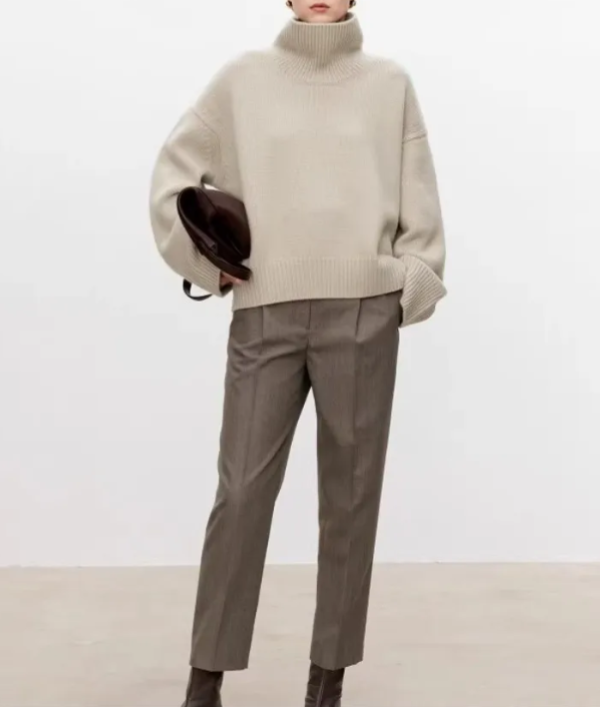 Anneliese | Cable-Knit Turtleneck Sweater