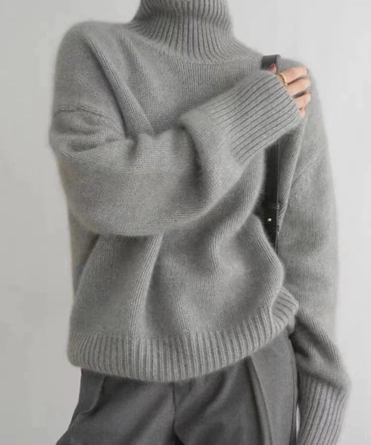 Gabriela | Cashmere Turtleneck