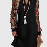 Jaia – Elegant V-Neck Floral Mini Dress