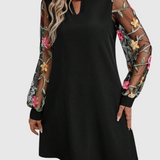 Jaia – Elegant V-Neck Floral Mini Dress
