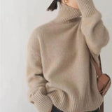 Gabriela | Cashmere Turtleneck