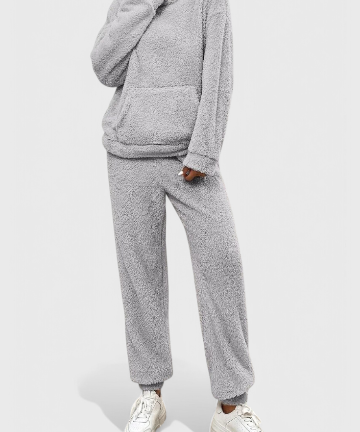 Cozy Billie Two-Piece Set in Luxurious Teddy Fabric