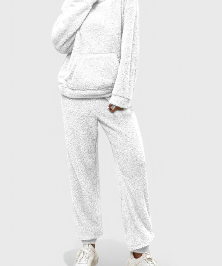 Cozy Billie Two-Piece Set in Luxurious Teddy Fabric