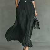 Elvira | Long pleated dress with lapel and high waist