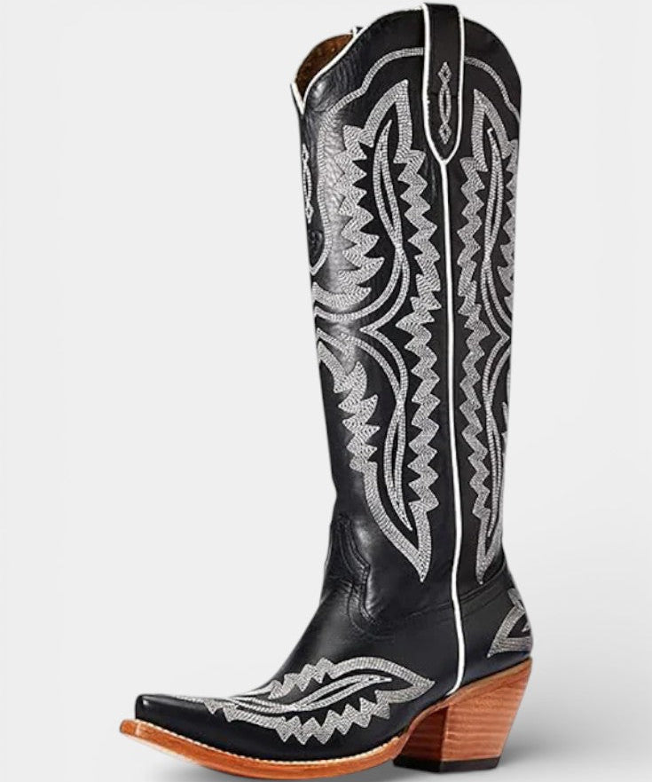 Zélie Retro Western Embroidered Pointed Toe Booties