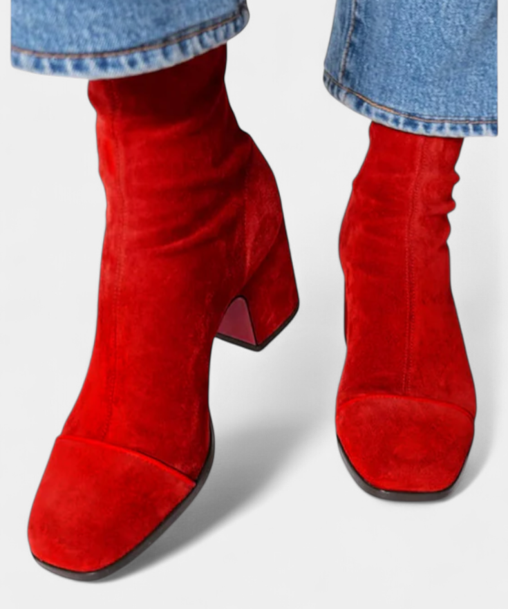 Erica Contemporary Chunky Heel Boots with Classic Design