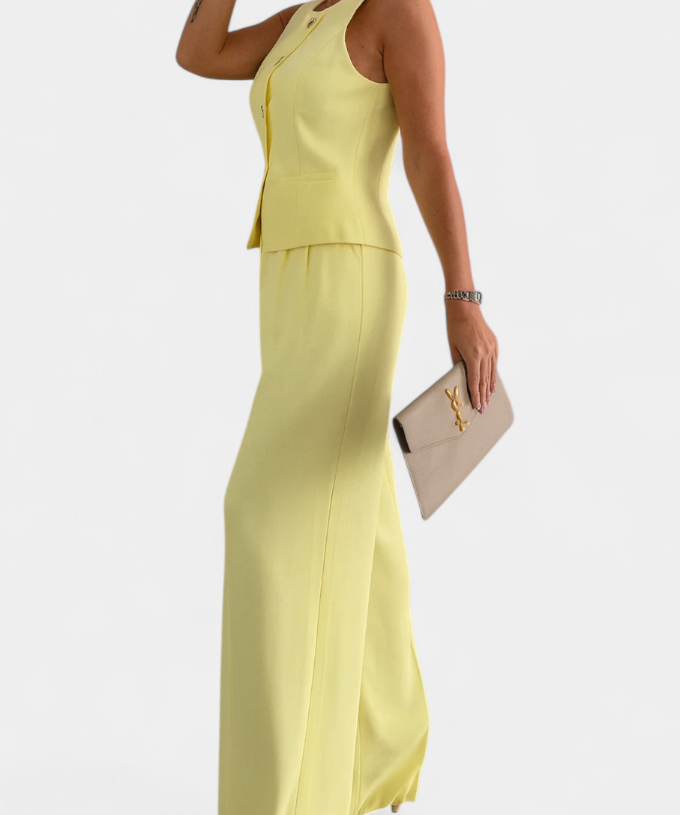 Paloma Sleeveless Set with Chic Flowing Pants