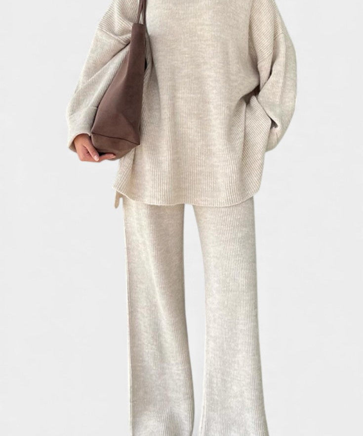 Quirina Relaxed Outfit with Round Neck Top and Flowing Pants