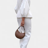 Aliénor Chic Tailored Ensemble with V-Neck and Puff Sleeves